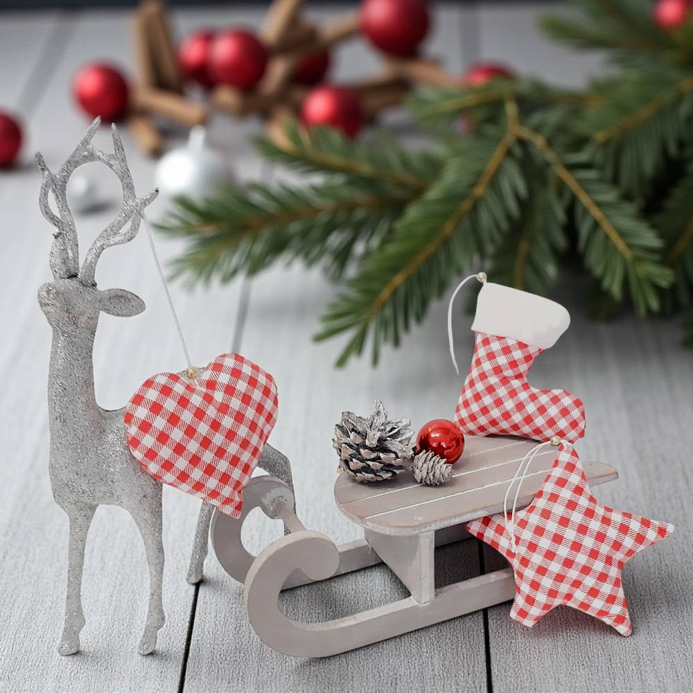 3-teiliges Baumschmuck-Set Herz, Stern & Stiefel – Rot kariert – Weihnachtsdeko aus Baumwolle