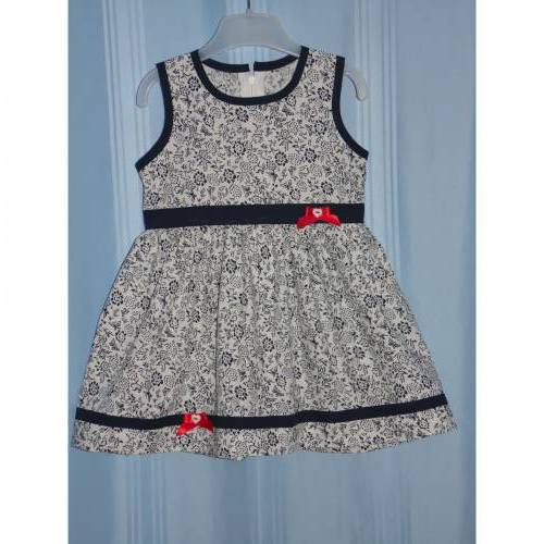 Babykleid Größe 80