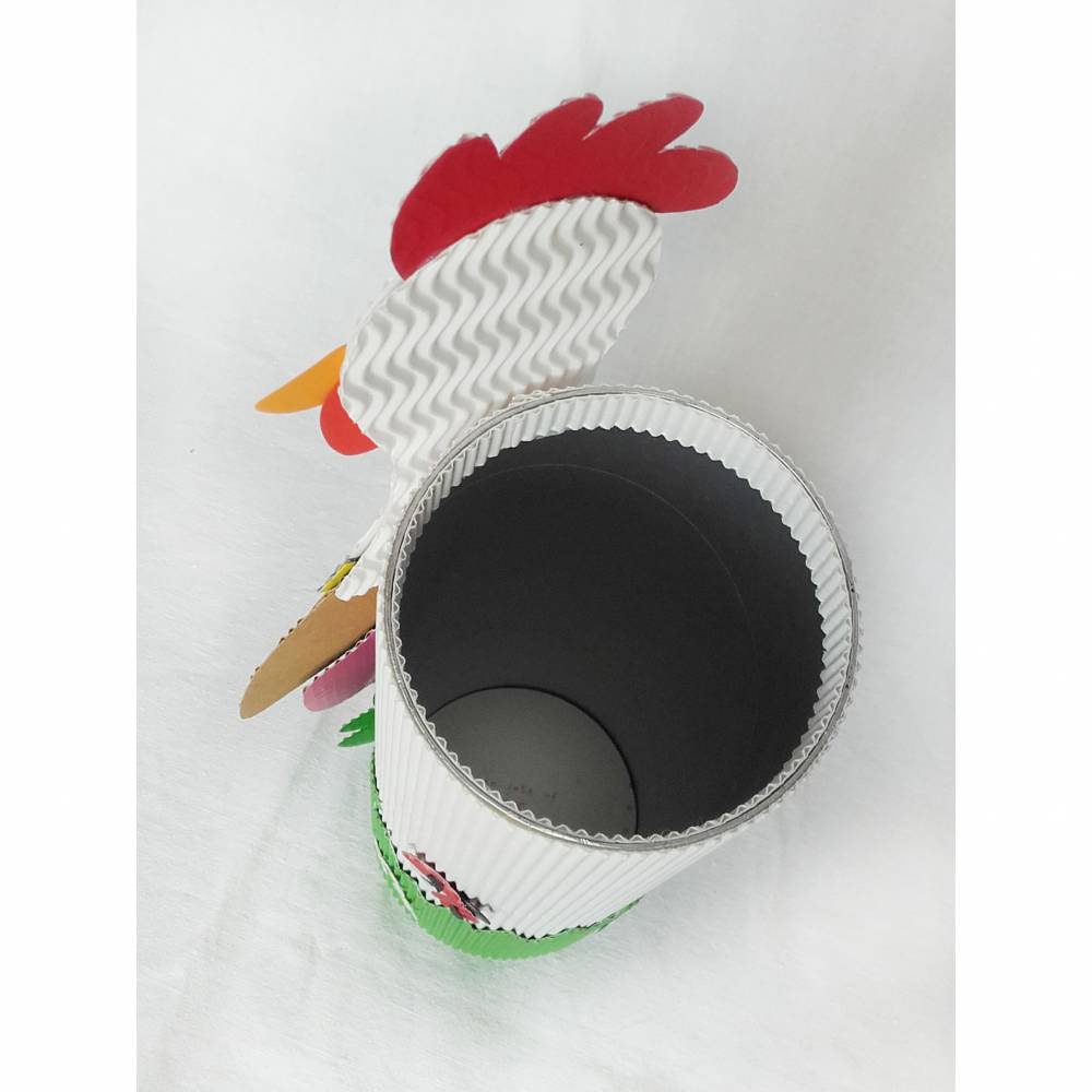 Osterhuhn mit Geschenkbox als Osternest, Osterkörbchen oder Frühlingsdeko, originelles Osternest, Tischdeko Bild 6
