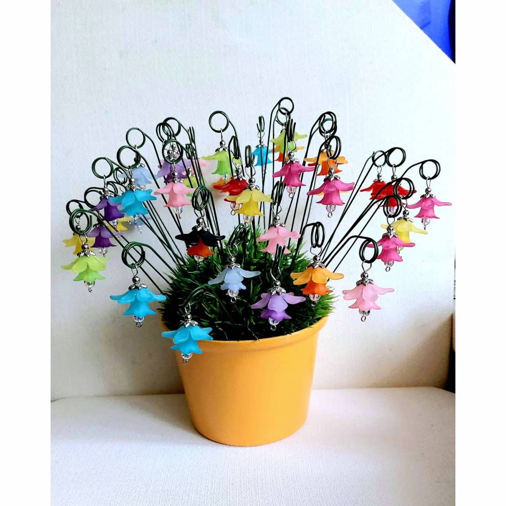 Süße kleine Blumenstecker in 11 Farben