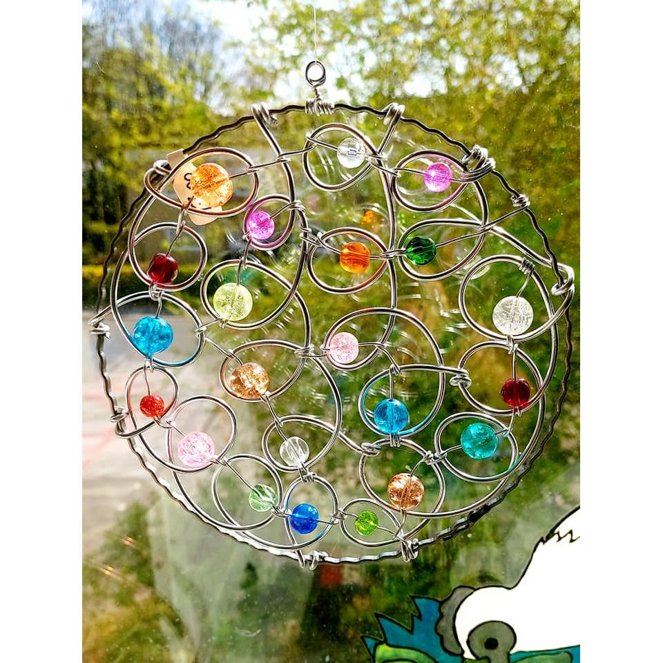 Fensterschmuck Sonnenfänger/Suncatcher in Rund mit bunten Glasperlen in verschiedenen Größen wählbar