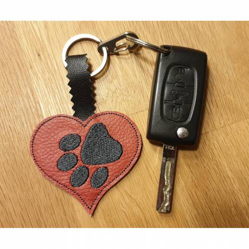 Stickdatei Schlüsselanhänger Pfote