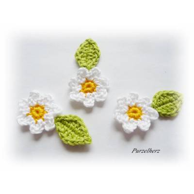 6-teiliges Häkelset: Gänseblümchen mit Blättern - Aufnäher,Häkelapplikation,Hochzeit,Häkelblume,Tischdeko,weiß,gelb,