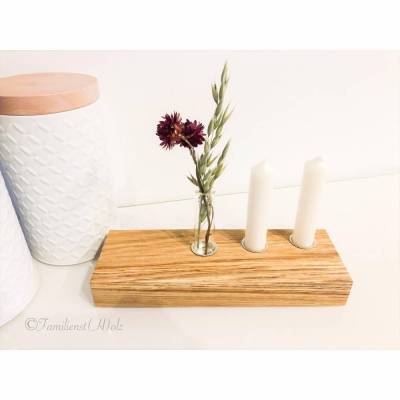 Individueller Kerzenhalter Kerzenständer aus Eichenholz mit Wunschgravur und kleiner Vase