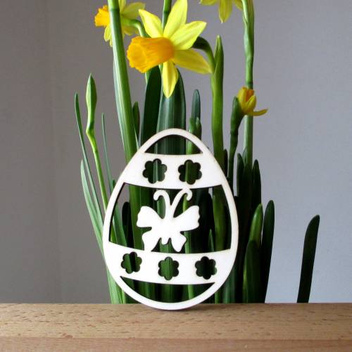 Anhänger-Ei Schmetterling Sibylle aus Holz