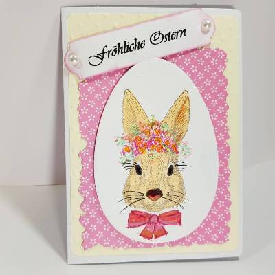Handcolorierte Osterkarte Hase mit Blumenkranz – Fröhliche Ostern in Pastell, Klappkarte 10,5x14,5cm
