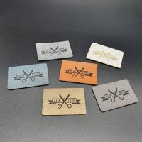 Kunstlederlabel mit deinem Logo / Schriftzug bis 50x50mm