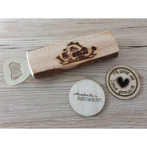 Flacher natur Flaschenöffner mit Name aus Erle, Gravur, Laser, Bier, Geschenk Aktiv