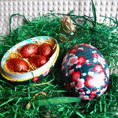 Geschenkschachtel Osterei zum Befüllen "Pflaumenblüten"