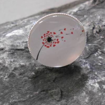 Pusteblume  versilbert Ring  rund mit Glascabochon