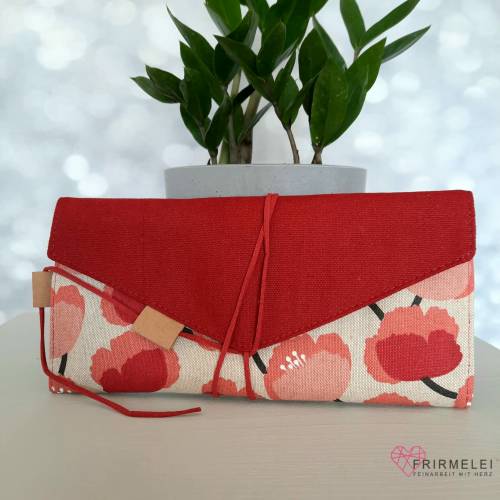 Gutscheinhülle, wertiges Kuvert oder auch Maskenhülle in natur/rot mit Blüten  (Sonja von Unikati)