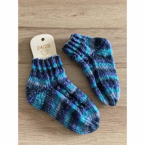 Handgestrickte Socken Gr. 24/25