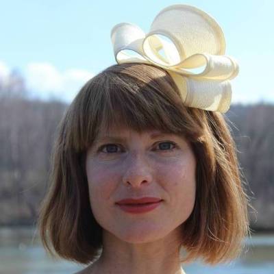 Fascinator, Haarreif, Parasisol, Welle