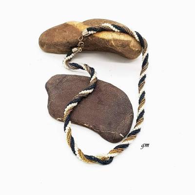 Vintage, Halskette dreifach gedreht, Metall mit Perlen, kurze Kette