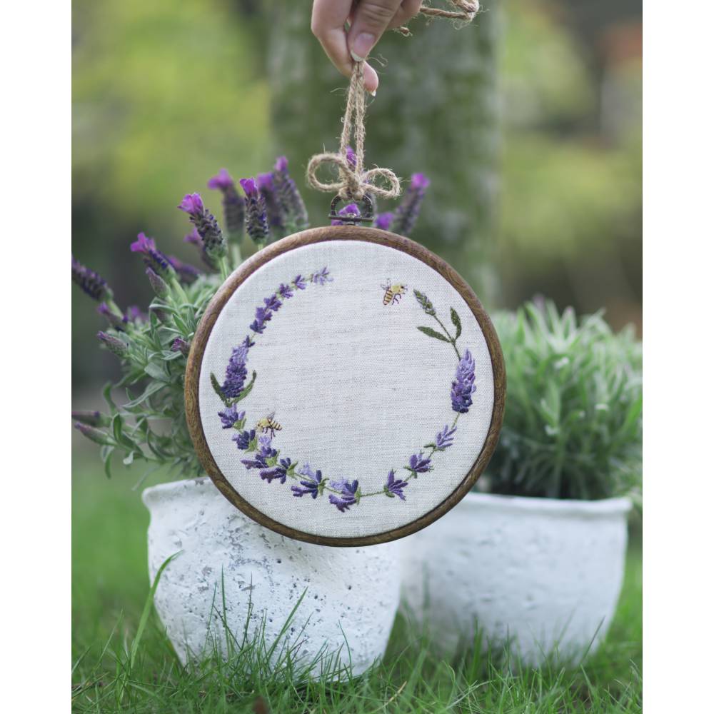 Stickdateien Set Lavendel mit Biene Bild 2