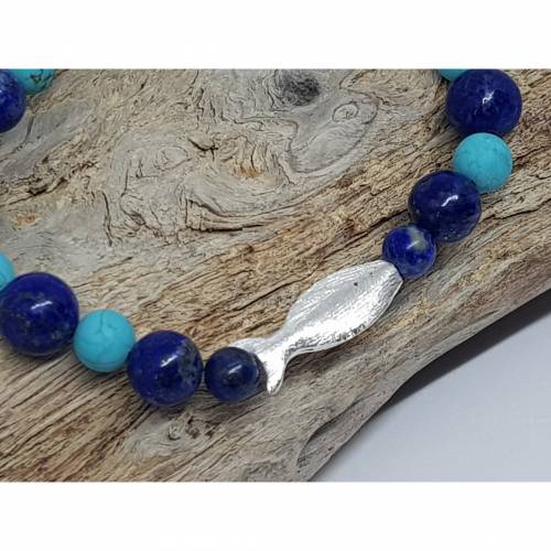 Ein Edelstein Armband aus Lapislazuli & Türkis, ein kraftvolles Paar das sich versteht.