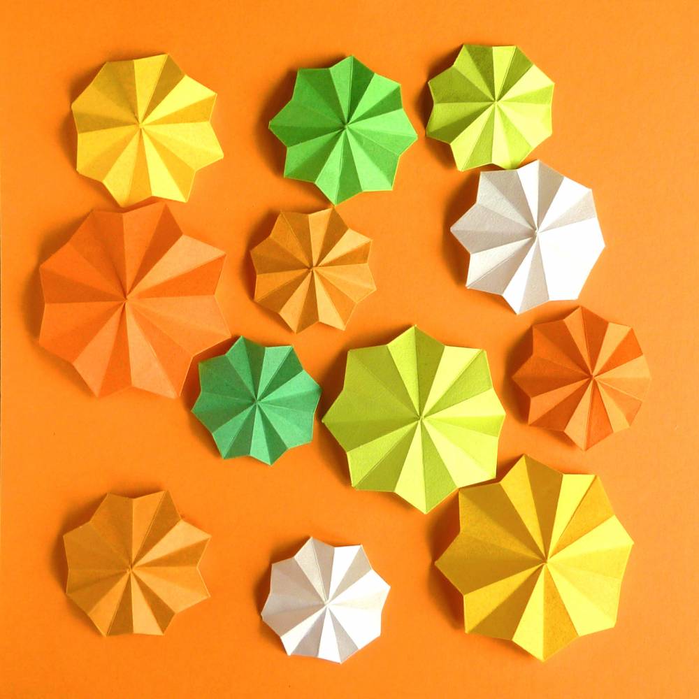 Flowerpower // Origami-Wandbild im Objektrahmen Bild 3