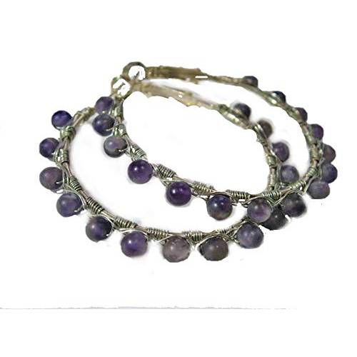 Amethyst Ohrringe als 40 Millimeter große Creolen handgemacht mattiert in lila violett an wirework silberfarben 