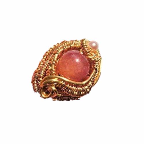 verstellbarer Ring handgemacht in orange beige rosa mit Quarz und Perle rosé in wirework goldfarben Cocktairing