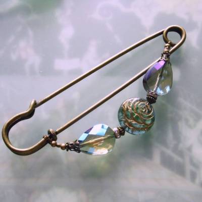 Schalnadel blaue Rose  10cm Bronze Schmucknadel mit böhmischen Glasperlen N10-AB-38