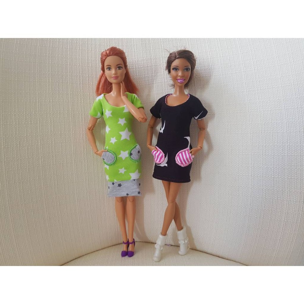 ITH Stickdatei Puppen Kleid mit Taschen, Modepuppe, auf deutsch Bild 1
