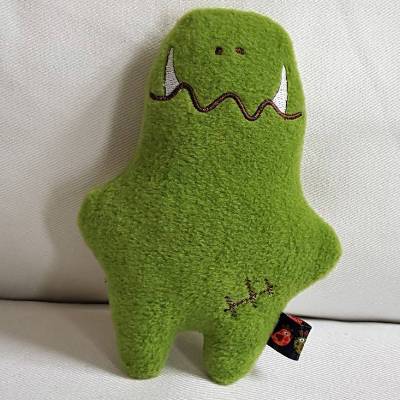 ITH Stickdatei "Monsti" 13x18 Rahmen, Anleitung auf deutsch