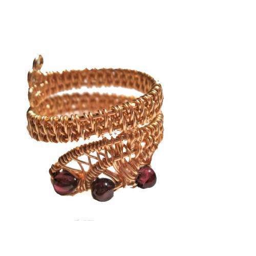 Ring handgewebt Granat poliert Spiralring verstellbar goldfarben wirework Daumenring