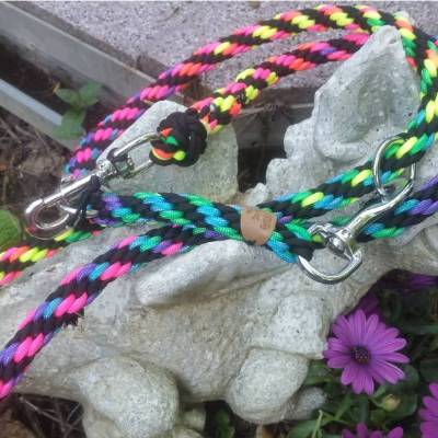 Hundeleine 2 mtr. 3-fach verstellbar aus Paracord auch mit Edelstahlbeschlägen möglich