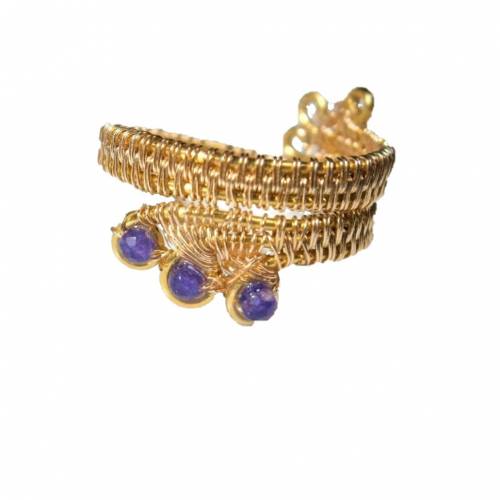 Ring handgewebt mit Mini Achat lila violett im Spiralring goldfarben wirework als Geschenk im boho chic  