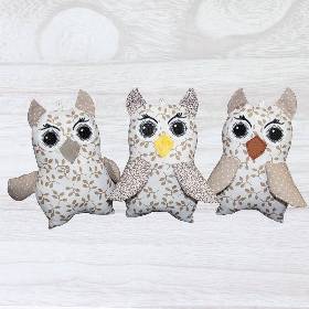 Eulen Dekoration Stoffeulen Trio Set Weiß Beige Blumen – Romantische Wohndeko zum Aufhängen