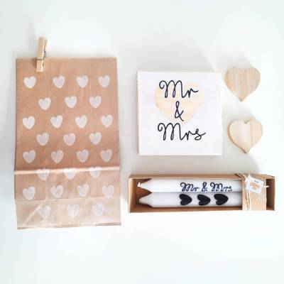 Geschenkset zur HOCHZEIT | Holzschild + 2 Kerzen + 2 Herzen + Geschenktüte