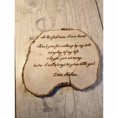 gravierte Baumscheibe, Holzscheibe mit Rinde, graviert mit einem Spruch, Bild, Logo, personalisiert, Geschenk 