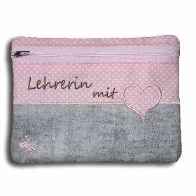 Personalisierte waschbare Kosmetiktasche Lehrerin mit Herz Tagesmutter Stickerei eigener Wunschtext Mäppchen
