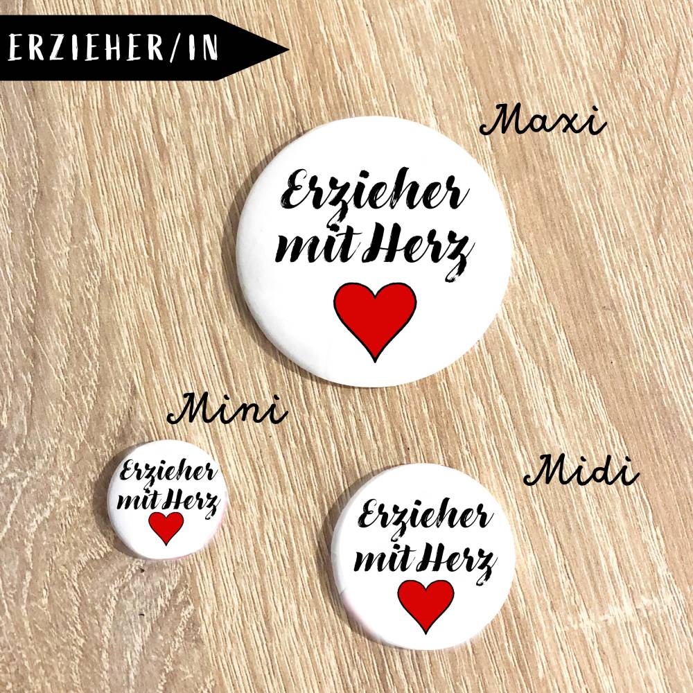 Erzieher*in mit Herz *Personalisierbar* Button Bild 3