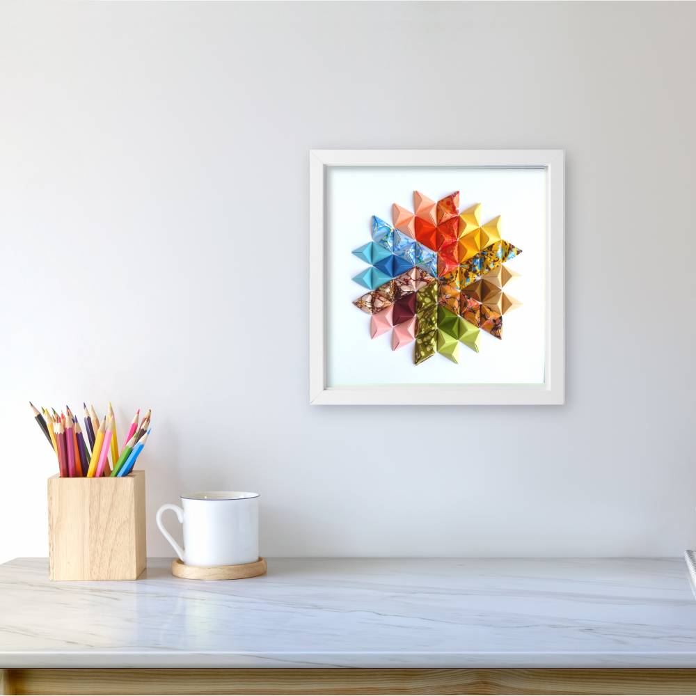 Buntes Mandala // Origami aus handmarmoriertem Papier im Objektrahmen Bild 2