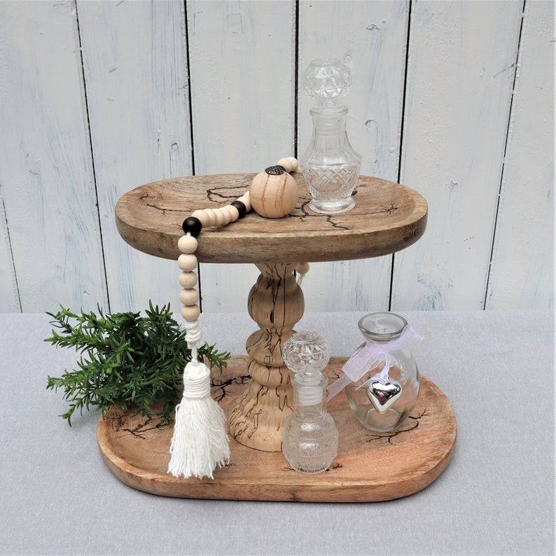 Etagere 2-stöckig aus Holz, oval, Landhausstil