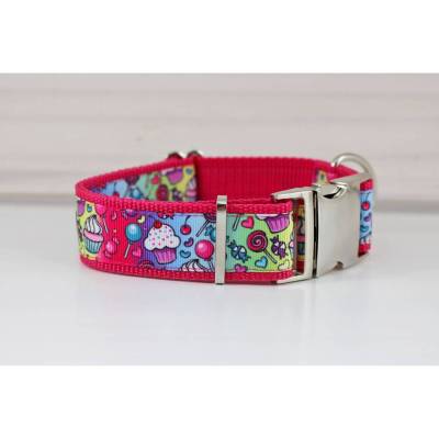 Hundehalsband oder Hundegeschirr mit Süßigkeiten, bunt, Muffins, Lollipop, Herzen, Hunde, Hundeleine