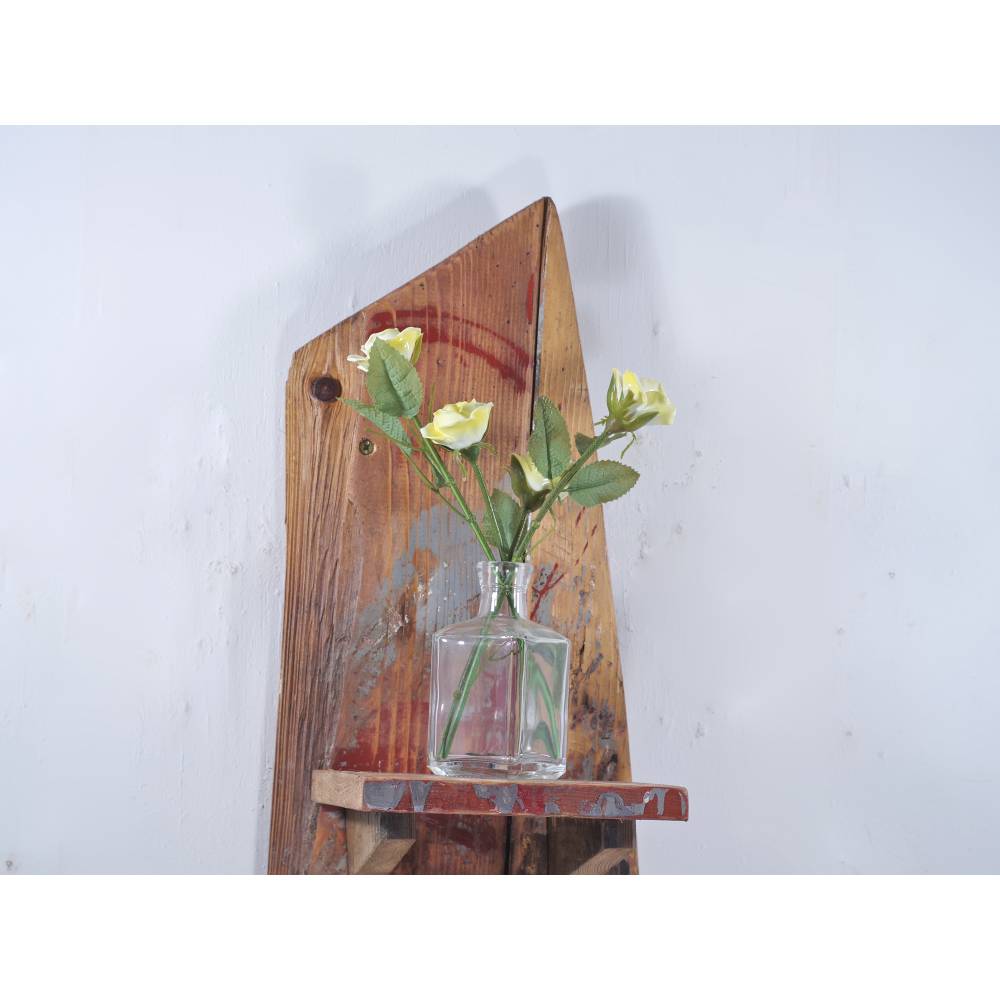 Regal aus Treibholz, buntes Regal aus massives Bohlen, außergewöhnliches Design, Wandschmuck, Wohndeko, Möbel, nachhalti Bild 8