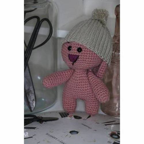 Hase Häkeltier Amigurumi, handgemacht, Schlappohrhase mit Mütze
