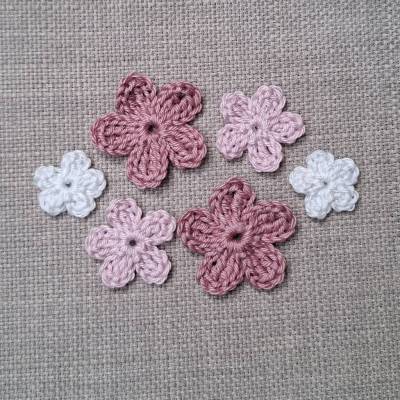 Mini Häkelblume in 3 Größen – 2 cm, 2,5 cm oder 3,5 cm – Handgemacht in Deiner Wunschfarbe für DIY & Deko