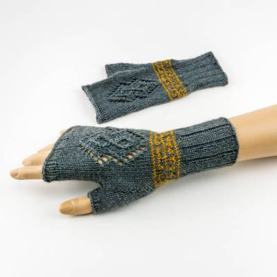 Stulpen Miss Gaskell Strickanleitung