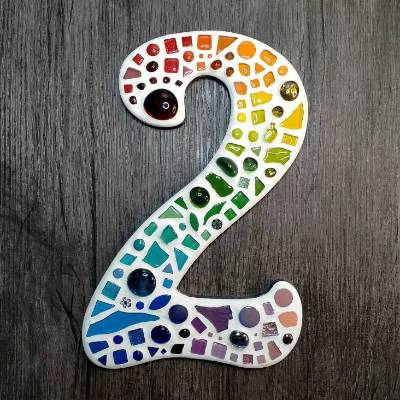 Hausnummer 2 MAXI = Der Riese mit Glasmosaik**handgefertigt**