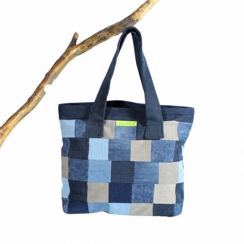 Shopper, Einkaufstasche, Beuteltasche im Jeans-Patchwork hergestellt