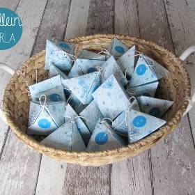 Adventskalender "Blaue Pyramiden" aus der Manufaktur Karla