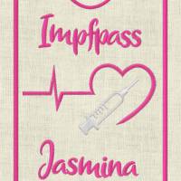 Stickdatei Impfpass In the Hoop Spritze  mit Herz und EKG Arzt  625/4 Maschinenstickerei