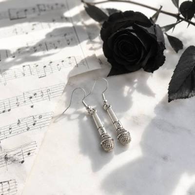 Mikrofon Ohrringe versilbert für Musikfans