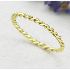 Feiner Kordelring aus Gold 585/-
