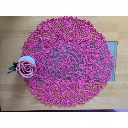 Pinkes Häkeldeckchen  Ø 68cm