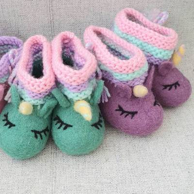 Babyschuhe, Filzschühchen mit Bündchen "Einhorn"