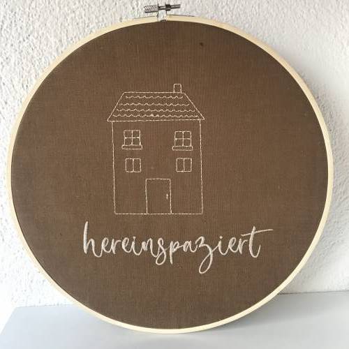 Stickrahmen  Wanddekoration  Skandinavisch wohnen  Türkranz  Namensschild   Willkommen